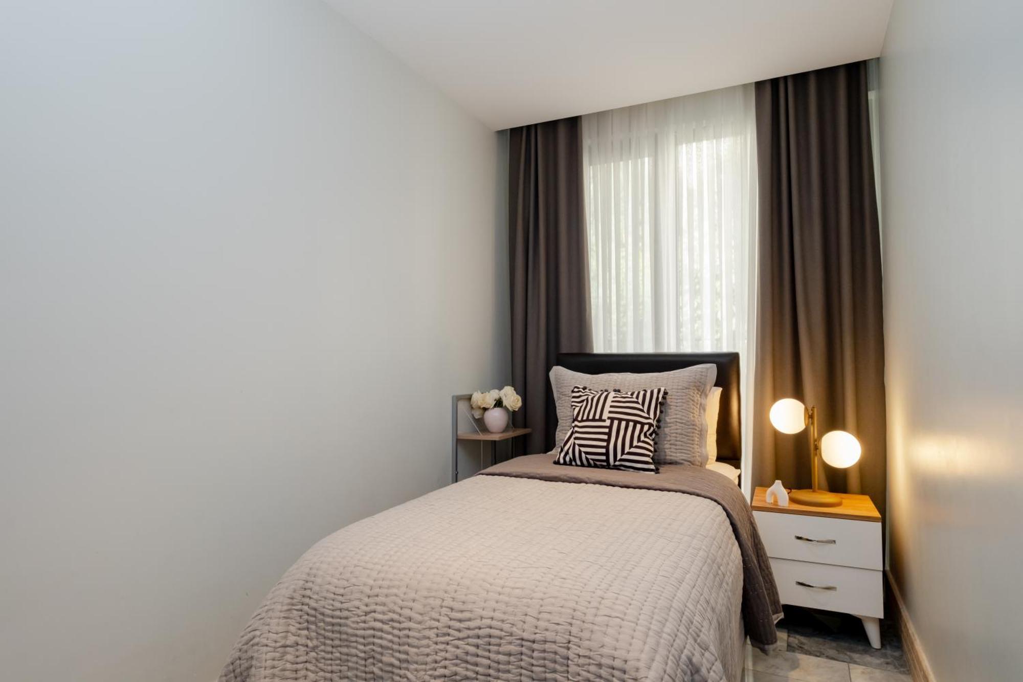 Otel Of 4*